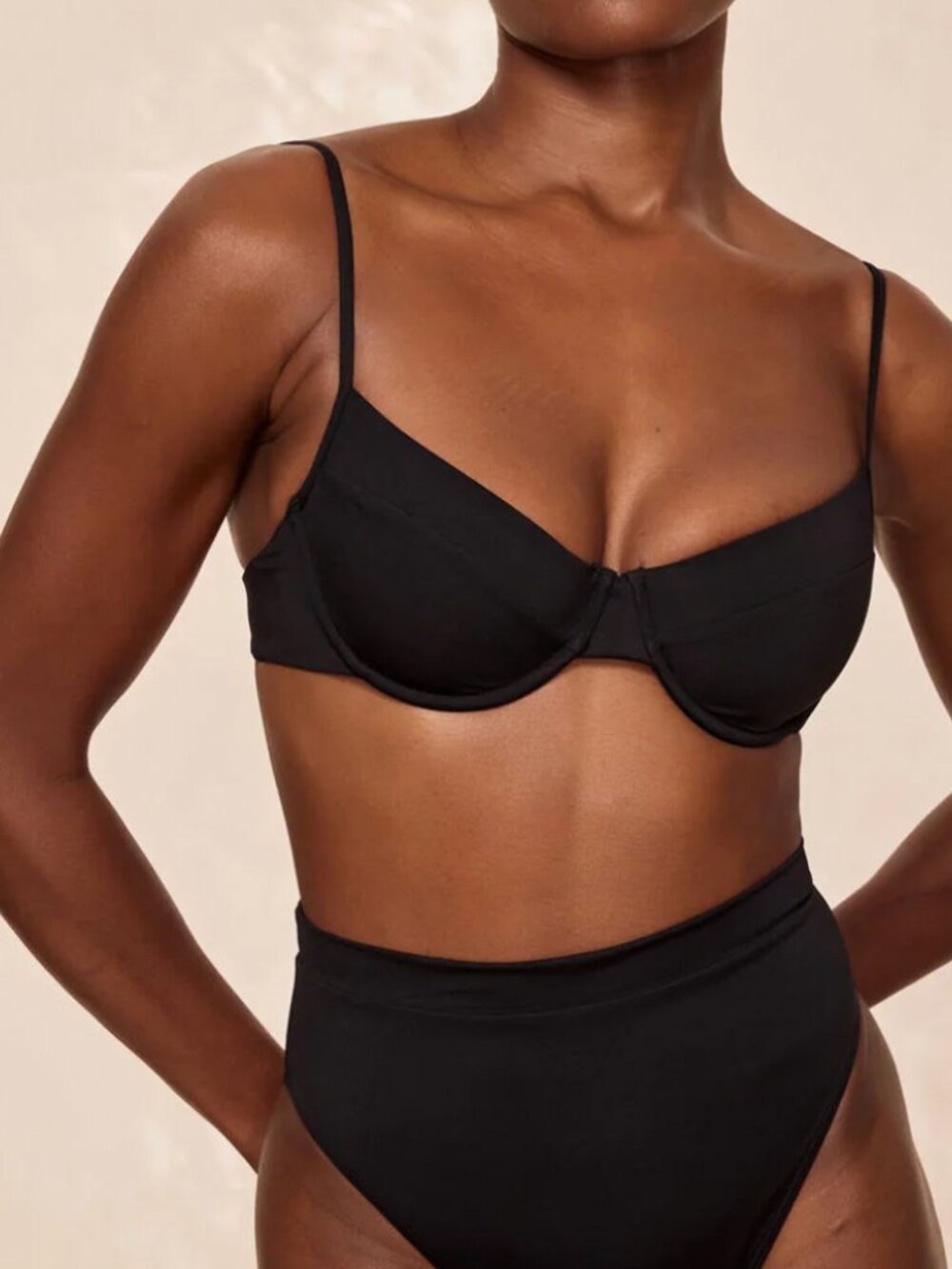 Monday Swimwear Maui Bikini Top (VV)